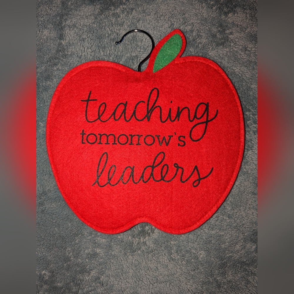 Message hangers🍎 - Picture 5 of 7